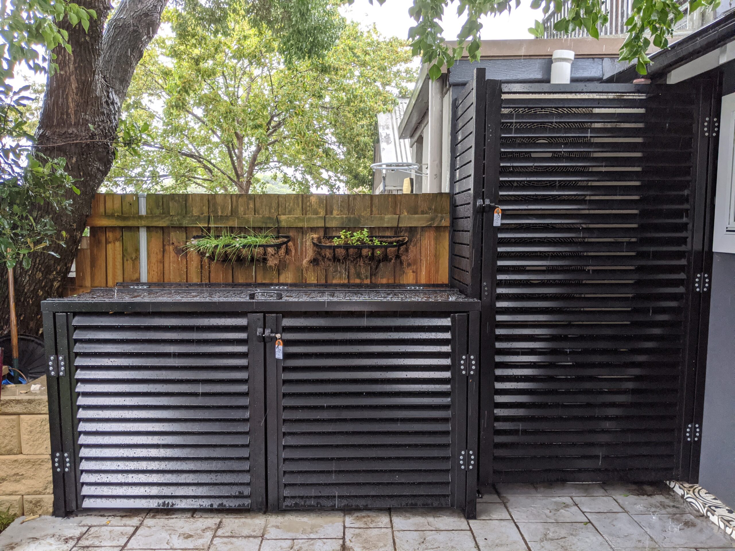 <a href="/gpl/fencing-and-screening/">Fencing and screening</a>